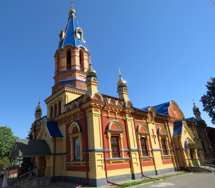 The Church in Ukrainian Colors - Anika Mikkelson www.MissMaps.com